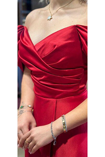 Abiyeniall Kırmızı Düşük Kollu  Anvelop Yırtmaçlı Kloş Etekli Saten Uzun Abiye Elbise 7568