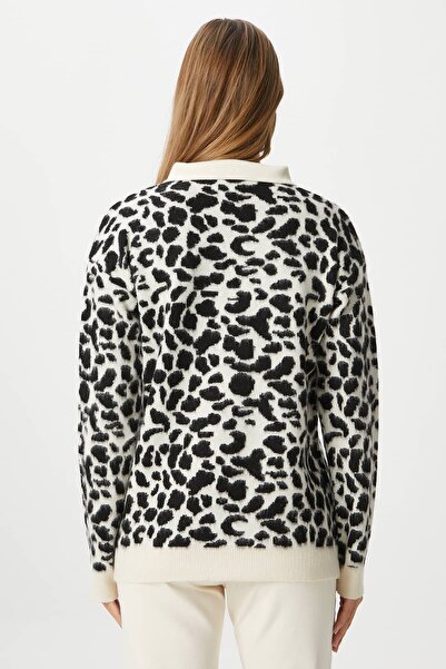 Ritnice Γυναικείο πλεκτό πουλόβερ Luca Polo με λαιμόκοψη μαύρο και άσπρο