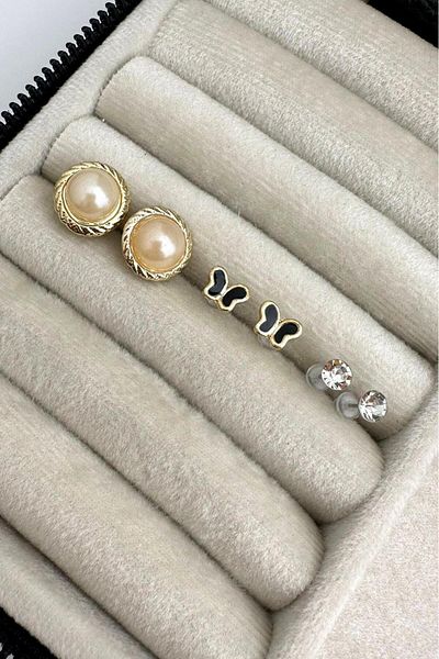 Modex Set of Multiple Earrings with Pearls
