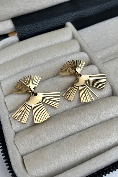 Modex Curved Detailed Fan Earrings (Size:4cm)