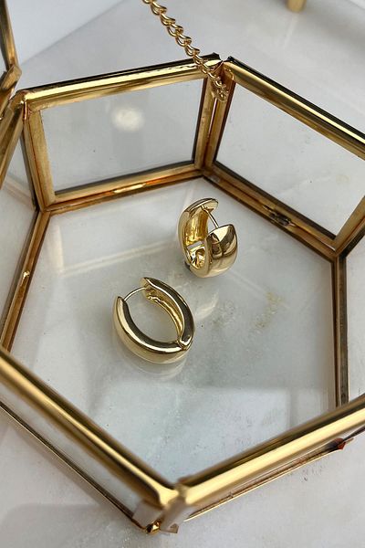 Modex Oval Curved Plate Hoop Earrings (Inner Diameter: 1cm)