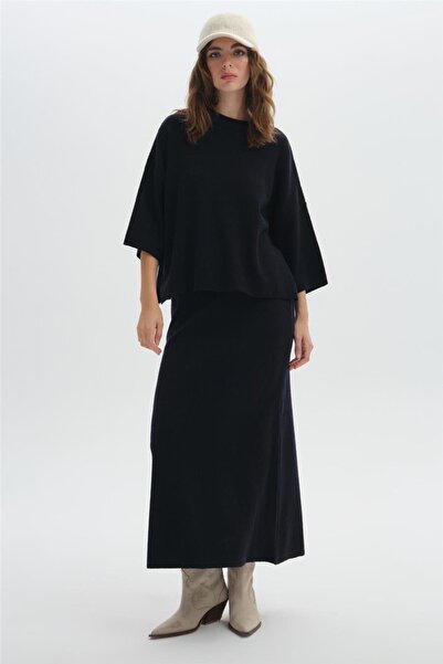 SHERIN Navy Blue Short Sleeve Knitwear Sweater