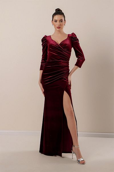 By Saygı Rochie lungă din catifea plisată