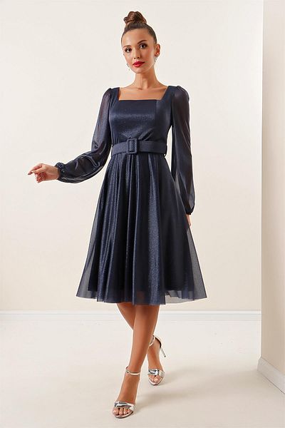 By Saygı Glitzerkleid mit quadratischem Kragen, Gürtel, Ballonärmeln und Futter
