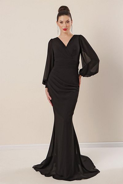 By Saygı Zweireihiges, langes Chiffonkleid mit Kordelzug vorne