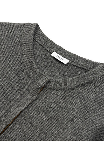 Twist Contrast Jackardy