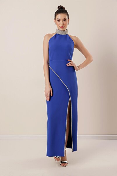 By Saygı Detailní kamenné dlouhé šaty s rozparkem vpředu