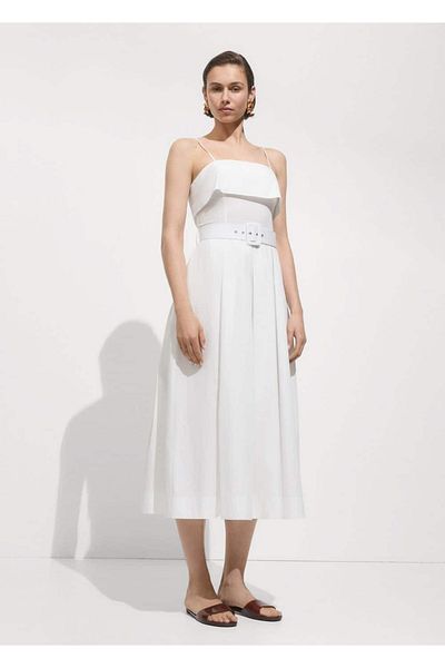 MANGO Woman Kleid mit Rollkragen und Gürtel