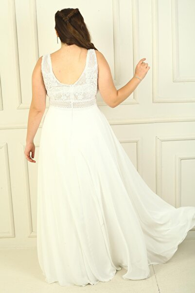 By Saygı V-Neck Beaded Flower Motif Long Chiffon Evening Dress - Lined