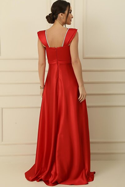 By Saygı Askılı Taş Detaylı Kare Yaka Astarlı Uzun Saten Elbise