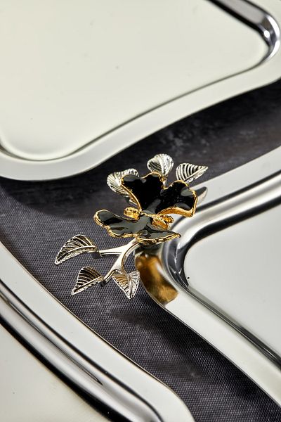 Milenay Elegante Series, Luna Nera Handle Patterned Chrome Presentation Promise Engagement Tray, 25X15Cm, 6 Pieces