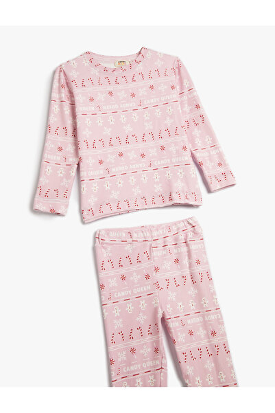 Koton Pijama Takımı Yılbaşı Temalı Baskılı Uzun Kollu 2 Parça