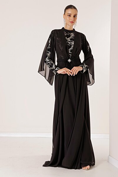 By Saygı Επιχρυσωμένη πέτρα μέσης με παγιέτες και λεπτομέρεια με φτερά ζωσμένη με επένδυση Μικτό μοτίβο σιφόν μακρύ χιτζάμπ