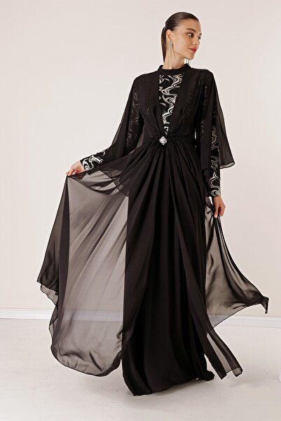 By Saygı Επιχρυσωμένη πέτρα μέσης με παγιέτες και λεπτομέρεια με φτερά ζωσμένη με επένδυση Μικτό μοτίβο σιφόν μακρύ χιτζάμπ