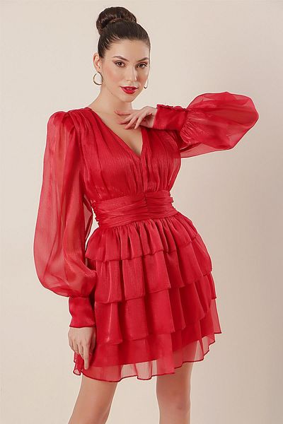 By Saygı V-nyakú bélelt fodros organza ruha