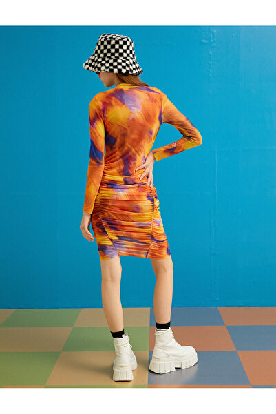 Koton Krátké průhledné tužkové šaty s dlouhým rukávem