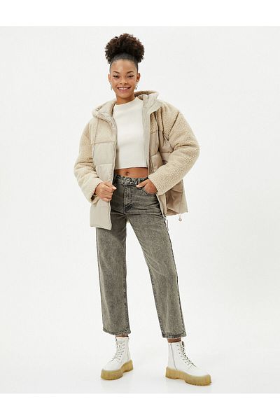 Koton Puffer Jacket s plyšovými detaily, s kapucí a kapsami