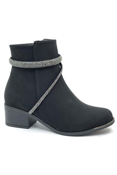 KOCAMANLAR Чорні жіночі черевики з декольте на щиколотці