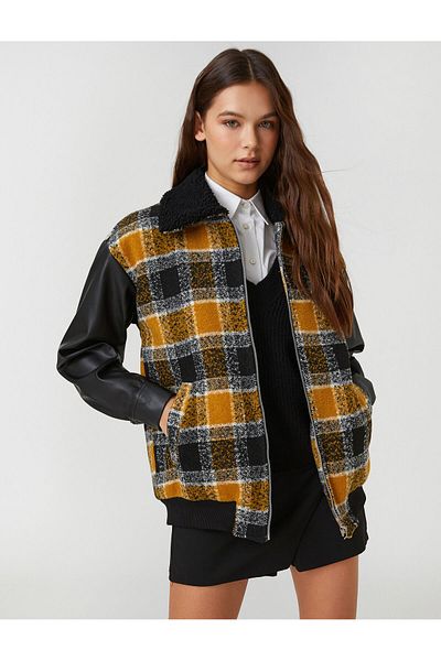 Koton Übergroße Jacke, Hemdkragen, Reißverschluss, Plüschleder-Optik, Ärmeldetail