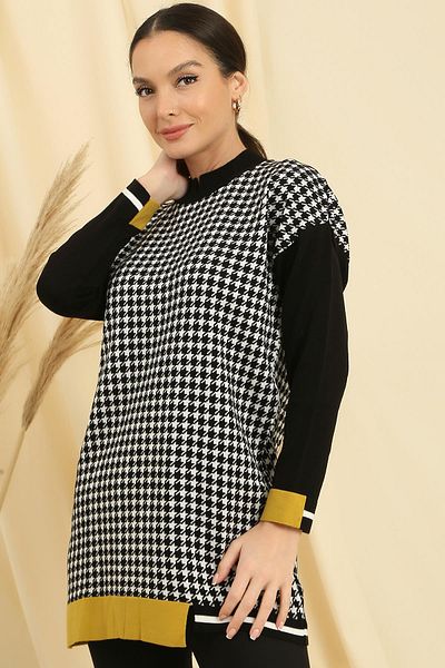 By Saygı Bequeme Stricktunika mit Hahnentrittmuster und Streifen an Ärmeln und Rockabschluss