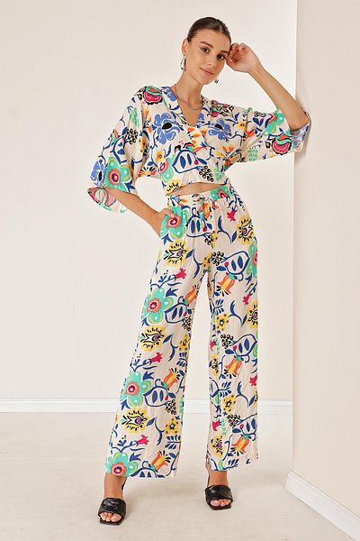 By Saygı Elastic Waist Pocket Palazzo Trousers Front Back V Neck Crop Floral Double Suit