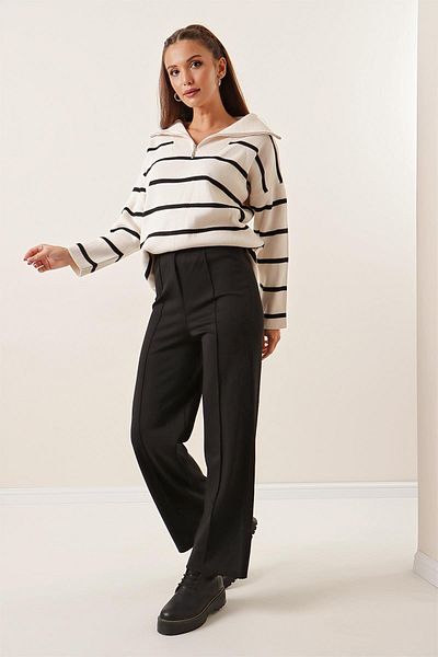 By Saygı Wide Leg Grass Scuba Crepe Trousers