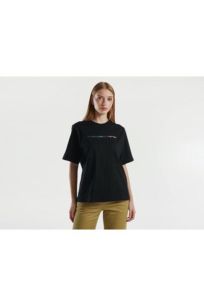 United Colors of Benetton Γυναικείο μαύρο 100% βαμβακερό μπλουζάκι με κοντό μανίκι με στρογγυλή λαιμόκοψη με λογότυπο στο μπροστινό μέρος