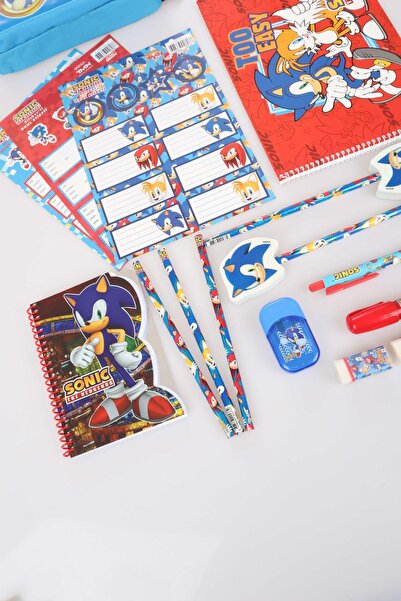 Sonic 19 Piece Licensed Stationery Set - Pen Bag Included