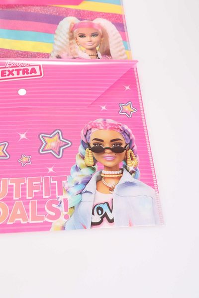 Barbie New Season Barbie with Licenses - Single Snap File
