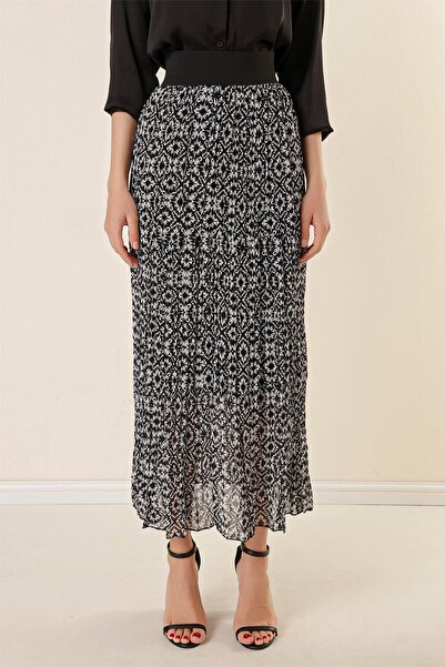 By Saygı Wide Elastic Waist Lined Star Pattern Three Layers Pleated Chiffon Skirt