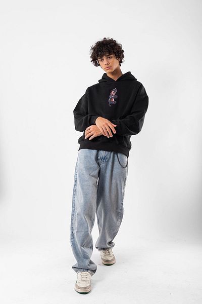 Sekizbiraltı Δωρεάν μαύρη κουκούλα με στάμπα Gangster Oversize Unisex