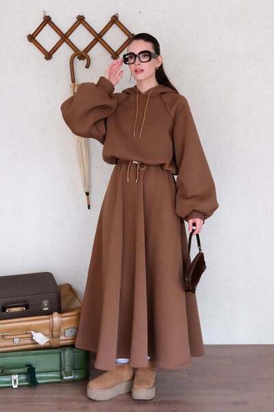 Ceylan Otantik Milky Brown 3 Yarn Sweat & Skirt Set