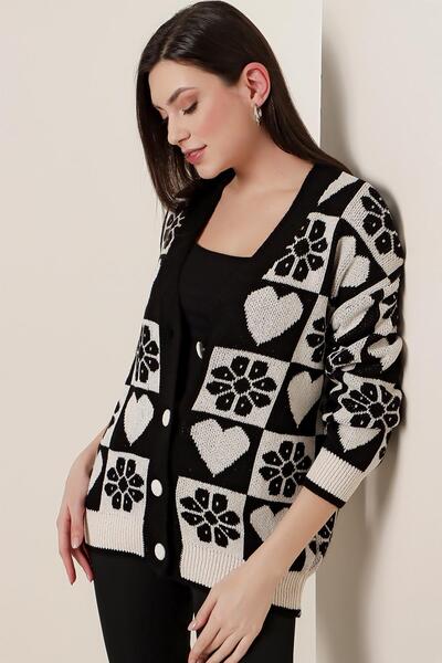 By Saygı Heart and Flower Patterned Acrylic Cardigan