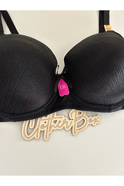 F.K Бюстгальтер на кісточках з блискучою тканинною чашкою без наповнення