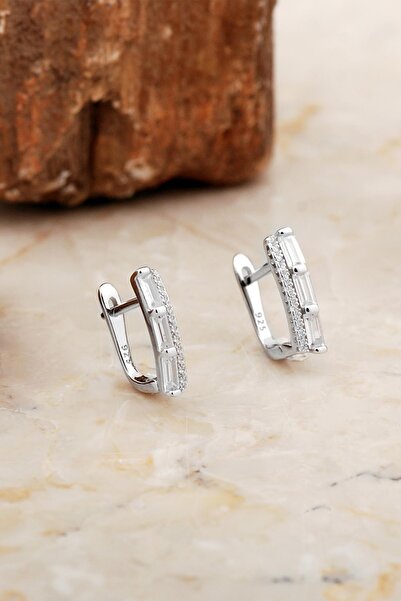 Sümer Telkari Baget Taşlı Rodyumlu Gümüş J Küpe 6971