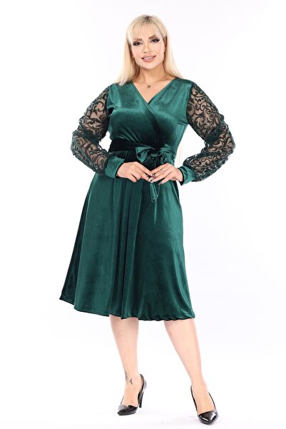 modayız Βελούδινο φόρεμα με διπλό γιακά μεγάλου μεγέθους 42A-2461