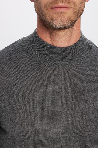 Tudors Herren-Strickpullover mit schmaler Passform und halbem Rollkragenpullover in Grau