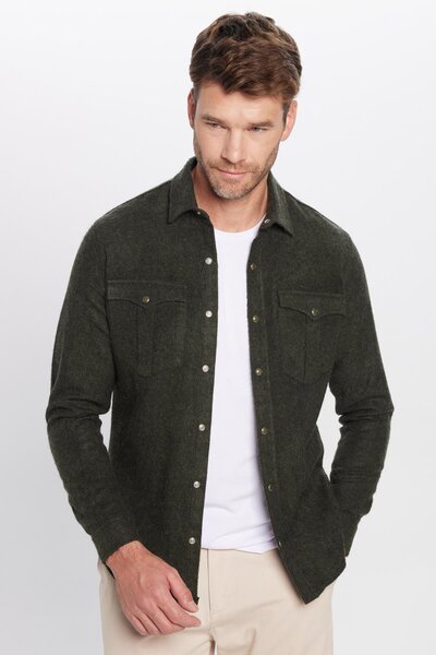 Tudors Cămașă de iarnă pentru bărbați, slim fit, cu buzunar dublu, cu clapetă, kaki