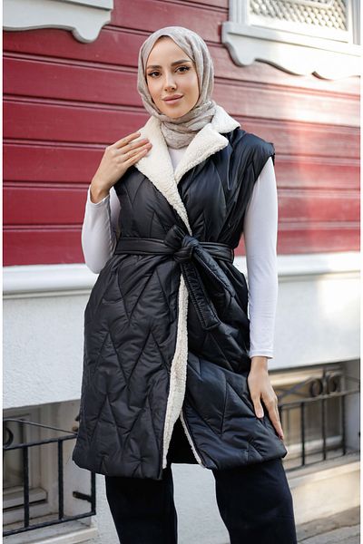 Pamuk Butik Women's Fur Detailed Quilted Vest