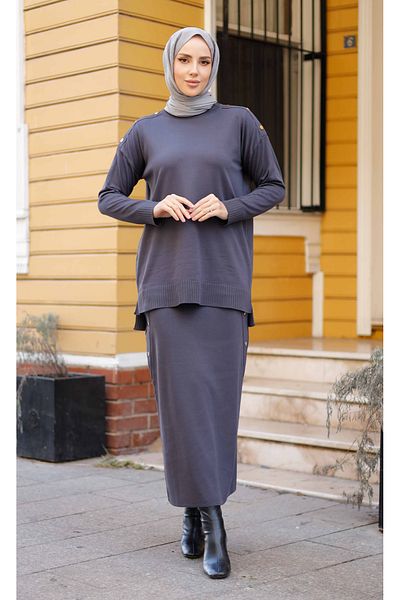 Pamuk Butik Women's Mercerized Button Detailed Skirted Double Knitwear Suit