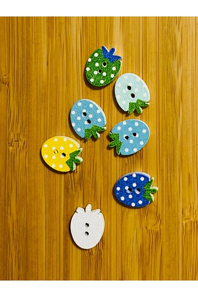 Kartopu Strawberry Shaped Painted Wooden Button 16 X 13 Mm. 7 Pack. Mix V2.