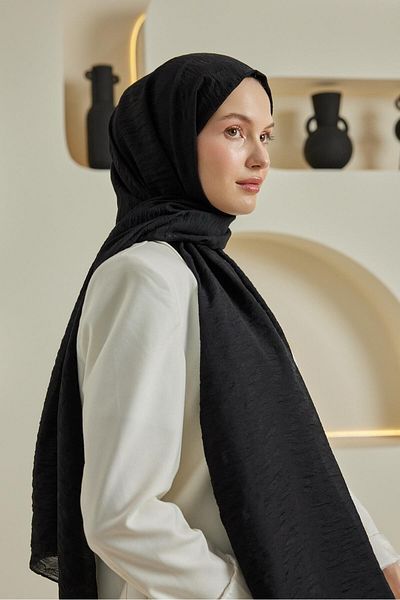 Şalland Waterway Jacquard Shawl Black