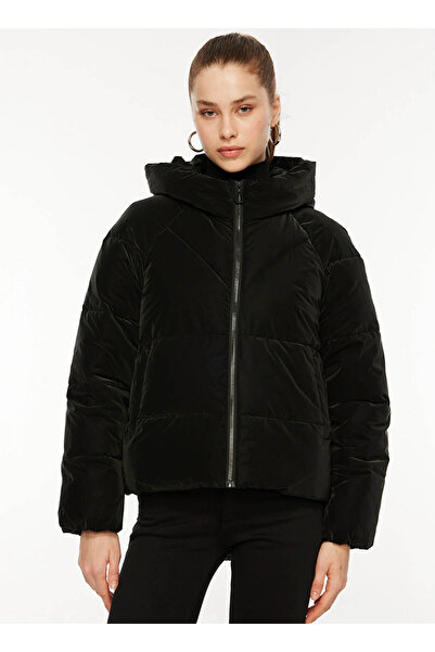 ONLY Onlece Puffer Black Women's Coat 15318451