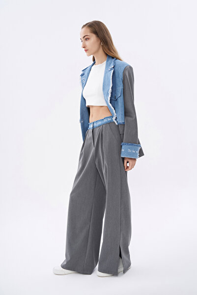 Quzu Сірі джинсові штани з принтом і розрізом на штанині