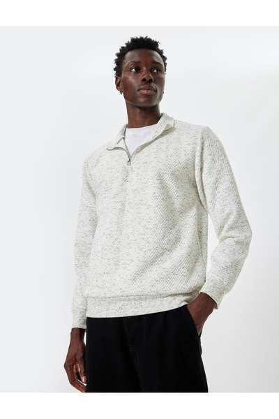 Koton Men's Zippered Cotton Sweatshirt