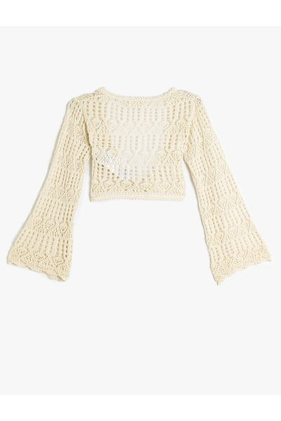 Koton Kurzer Cardigan mit V-Ausschnitt und langen Ärmeln und Lochmuster