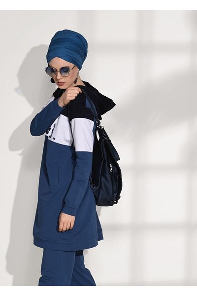 TRENDTESETTÜR 7308 Σετ αθλητικής φόρμας μοντέλου - Λεπτομέρεια εκτύπωσης