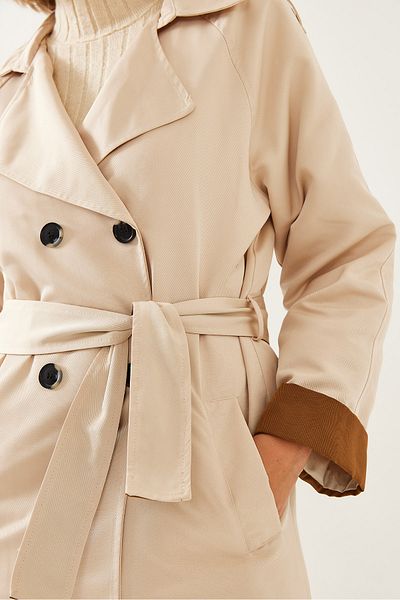 Bianco Lucci Women's Sleeve Garni Detaillierter Trenchcoat mit Gürtel 2447 60261004