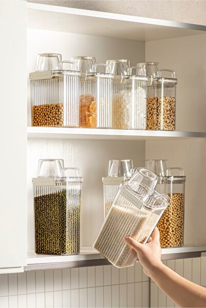 M'art Home Pinmoo Basic Food Container with Measuring Cup 1300 Ml.