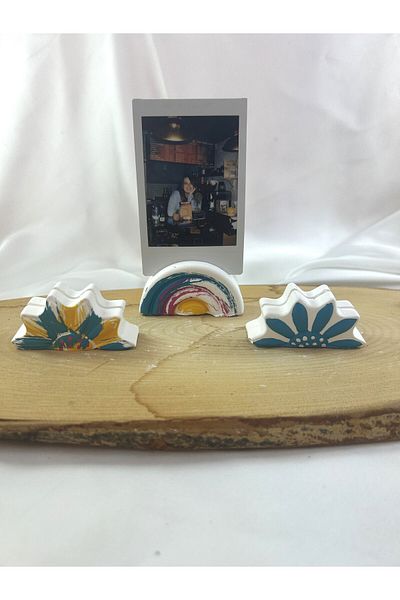 Melouro Set of 3 Daisy and Rainbow Photo and Card Holder - Note Holder and Name Holder